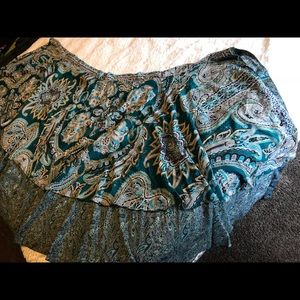 Gorgeous Reversible Skirt. Can be worn many ways!!